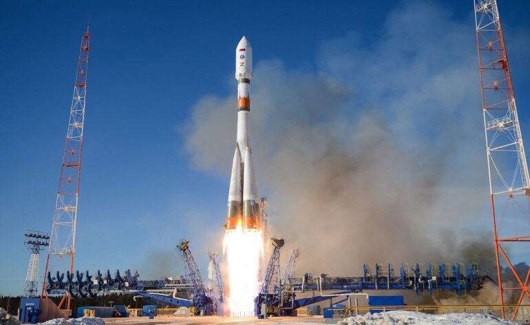 Décollage de Soyuz avec Meridian © Ministère de la défense de Russie