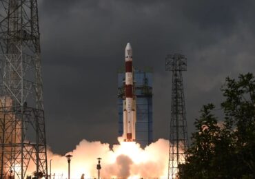 Décollage de PSLV dans la mission C54 pour lancer EOS-6 © ISRO