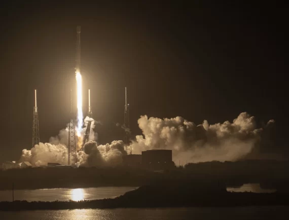 Lancement d'Eutelsat 10B par Falcon 9 © SpaceX