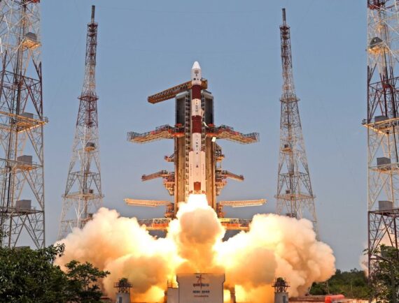Lancement d'Aditya-L1 par PSLV C57 © ISRO