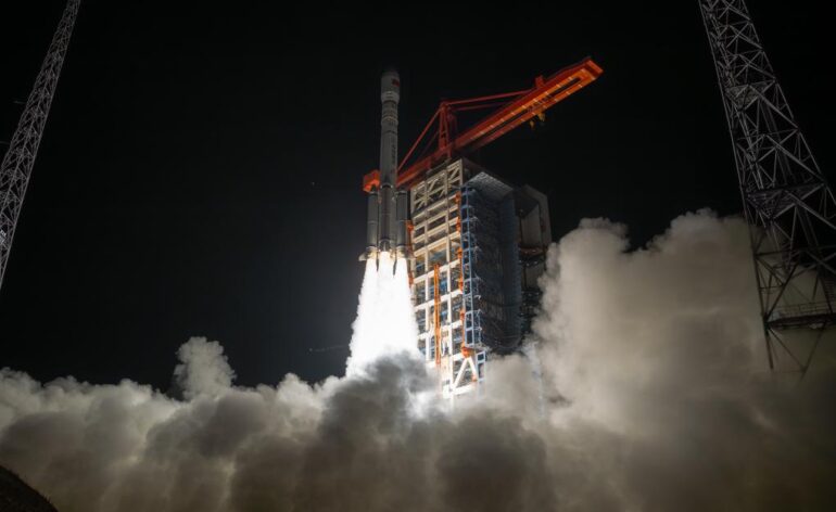 Lancement su deuxième lot de satellites Spacesail par Long March 6A © Xinhua/Zheng Taotao