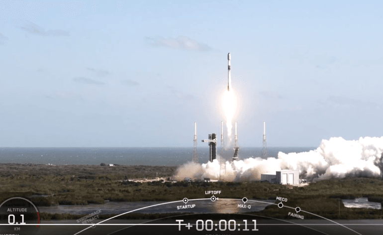 Lancement de Starlink group 12-14 par Falcon 9 © SpaceX