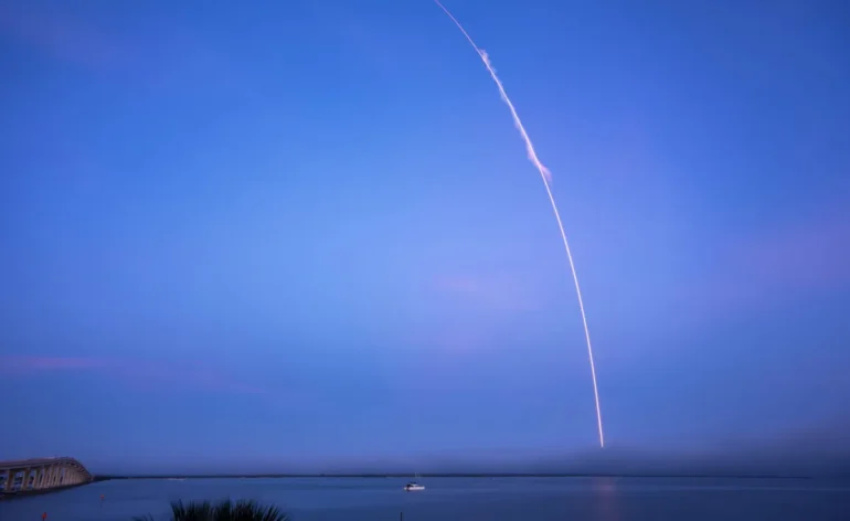 Lancement de la mission Maxar 3 par Falcon 9 © SpaceX