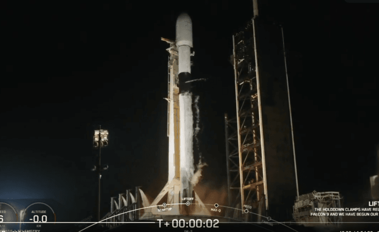 Lancement de la mission IM-2b par Falcon 9 © SpaceX