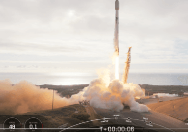 Lancement de Starlink Group 15-4 par Falcon 9 © SpaceX